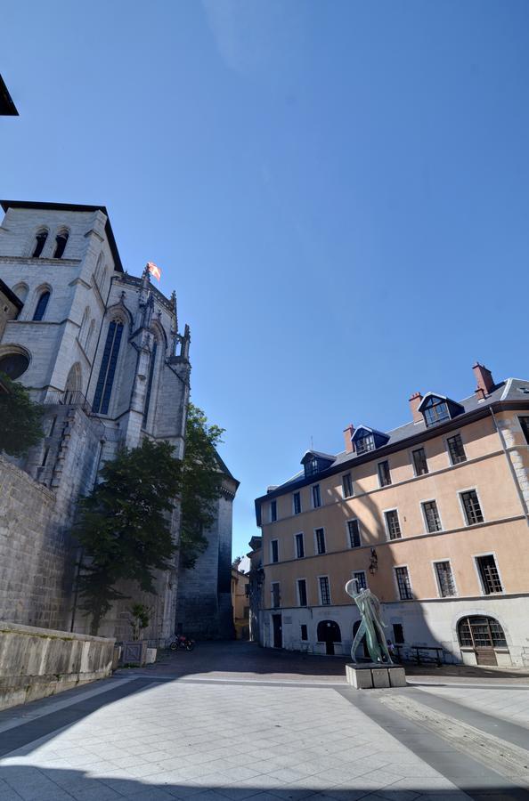 Les Petits Boudoirs De Savoie Apartment Chambery Exterior photo